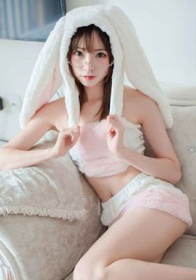 百花盛放