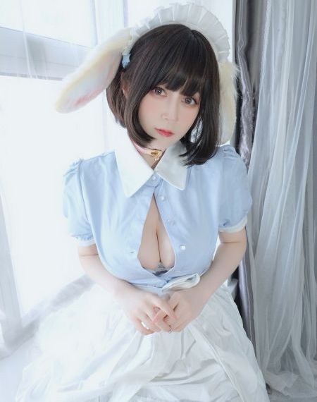 女人张开腿让男人桶视频