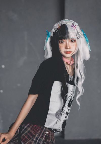 善良的秘书滋润2