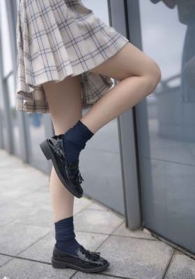 艳妇臀荡乳欲伦交换32