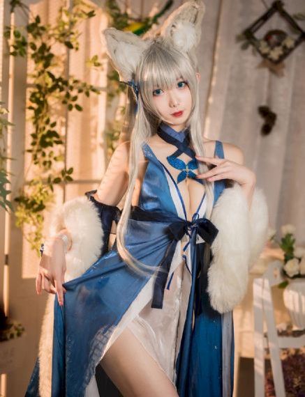 精品美女久久久久久免费