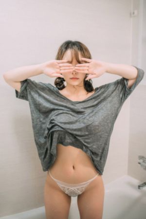 《金瓶艳史》