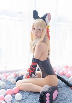 哺乳期丰满乳亲伦小说