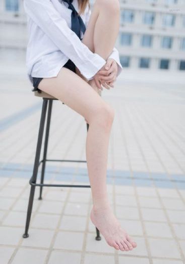 潘金莲三级野外