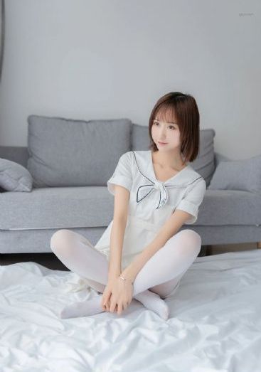 年轻漂亮的岳拇2