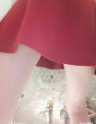 迷人的保姆免费