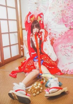 julia ann大战七个黑人